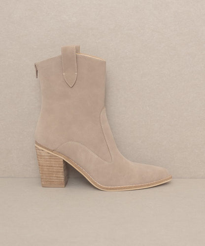 OASIS SOCIETY Tara - Two Paneled Western Boots